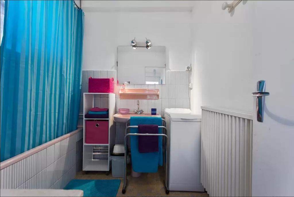 Le Clos Des Violettes Apartment *